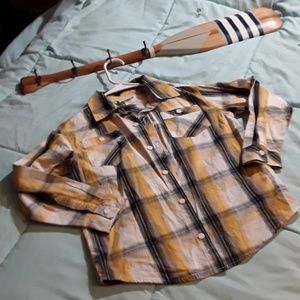 Nwot Boys long sleeve button up shirt